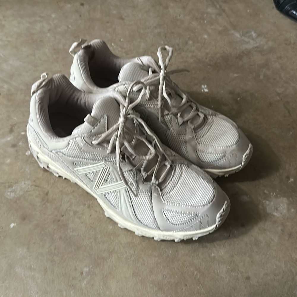 New balance sneakers